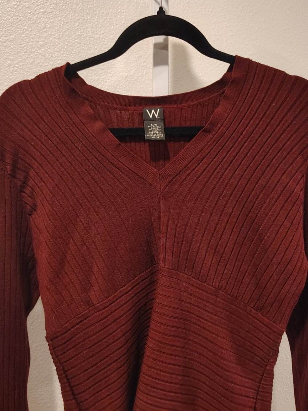 W Women's Sweater Size Large V-Neck Rib Knit Ribbed - Picture 3 of 10